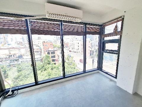 🏢 [홍대 소형 사무실] 테라스 포함, 감성 가득 업무 공간!