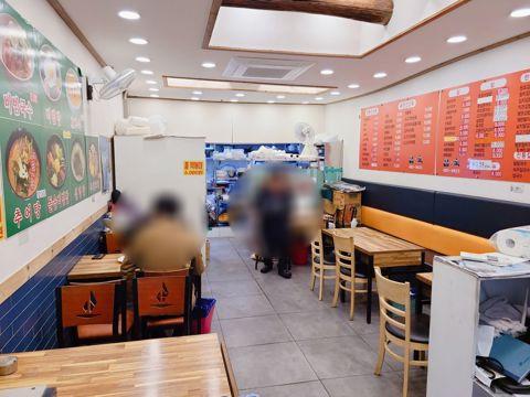 강동역 도보 5분 성심병원 주변의  대로변 코너건물 메인 상가