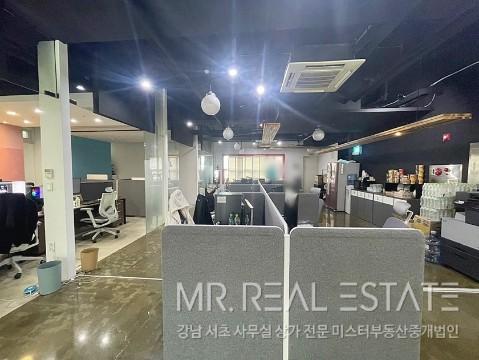 역삼역 2분.주차2대무료.채광우수.S급내외관컨디션