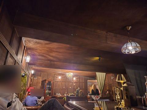 모란역 역세권, 성남동 번화가에 위치한 지층 BAR