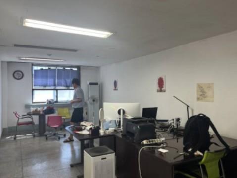 성수역세권. 가성비 갑 사무실. 전용 14평
