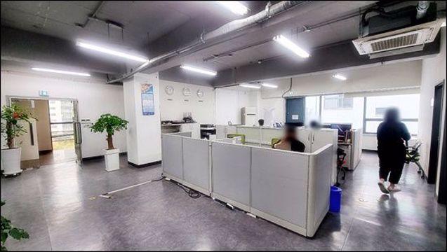 3호선 양재역 도보 7분 이내 위치 대로변 채광 우수한 사무실 임대