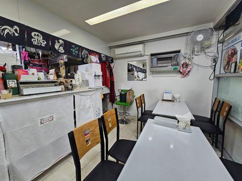 월세 저렴한, 흑석동 대단지아파트 내 1층 음식점
