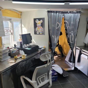 삼각지 인근 아파트세대 앞 위치해있는 숙성횟집매장