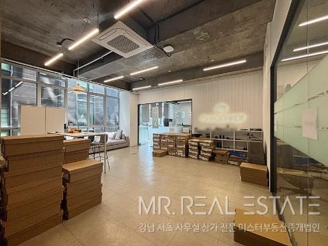 역삼역1분초역세권.인테리어무상인수.주차무료.내외관컨디션ACE