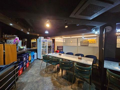 월세 저렴한 봉천동 서울대후문 상권 지하1층 호프집