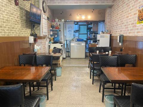 도화동 오피스 상권, 회사원들 수요 많은 분식점