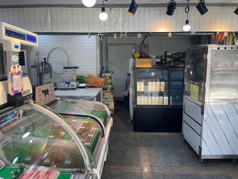 상도동 대로변, 가시성 훌륭한 정육점