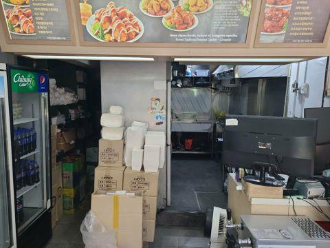 암사동 위치조건 뛰어난 치킨 전문점
