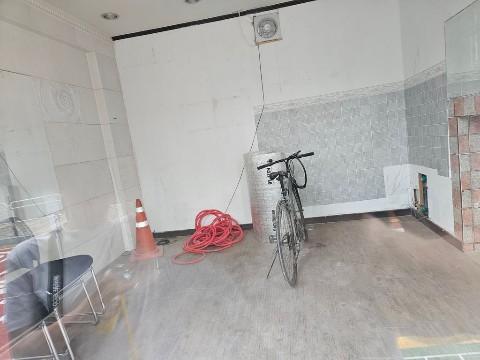 신규입주 아파트단지 맞은편 상가