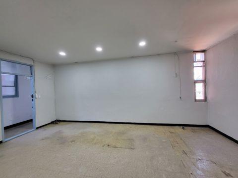 신설동역입구 횡단보앞 3층 깨끗하고 저렴한 사무실
