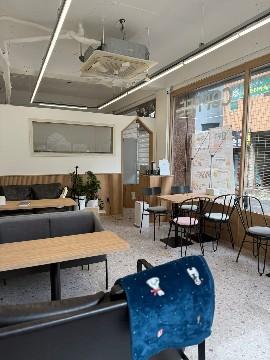 — 따뜻한 하루가 머무는 공간