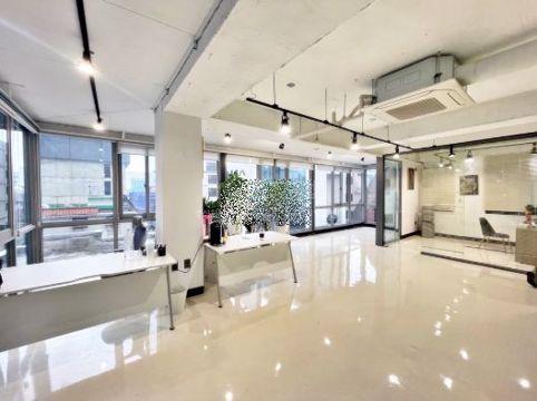 강남구청역 초역세권 인테리어 S급 통창 오피스