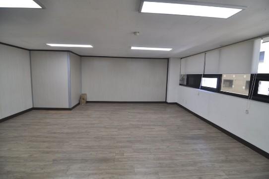 문정역10분 즉시입주 엘베있는 4층 