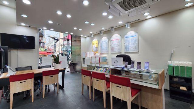 노원역 초역세권, 문화의 거리 상권, 1층 대로변 코너 위치한 이동통신점
