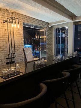 상암동 오피스 지역, 인테리어 및 시설 깔끔한 Bar