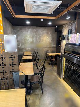 내수동 광화문역 역세권, 깔끔한 인테리어, 단골고객 많은 카페