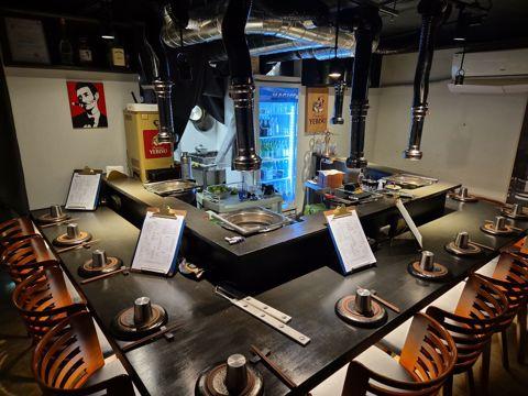 🥩 합정역 먹자골목 0.5층 고기집 임대