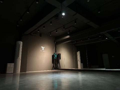 신촌역 5분거리 창천동 인테리어 시설 완비된 연습실