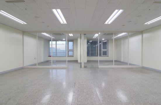 [실매물]회의실, 대표실, 메인공간 넓은 정사각형 실사용 25평대 사무실