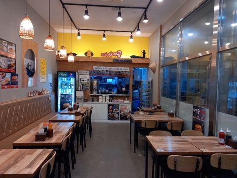 망월동 미사역 역세권, 주방 시설 완비, 매출 안정적인 쌀국수 전문점