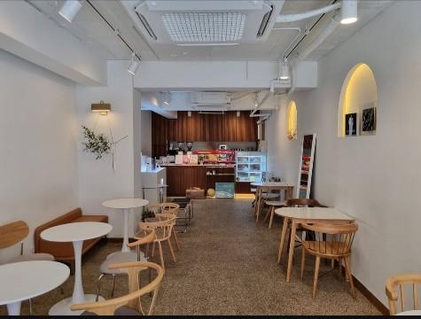 이태원 경리단길 하얏트호텔 인근 카페 레스토랑 월차임  권리금 조절가능