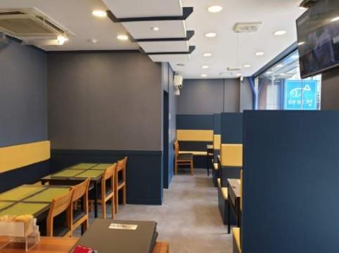 역세권 및 오피스 상권으로 단골고객 꾸준히 유지중인 식당