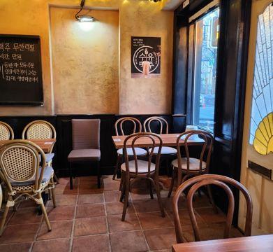 접근성 좋은 대로변 1층, 가오리역 앞 술집