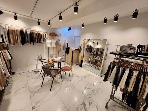 시설 집기 포함, 신림동 옷가게