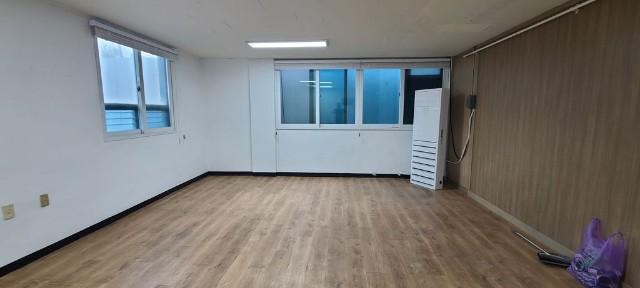 전용 13평 주차 가능한 사무실 임대