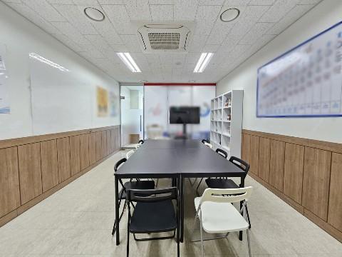 가산역 도보3분 실12평 룸1 탕비 입주협의