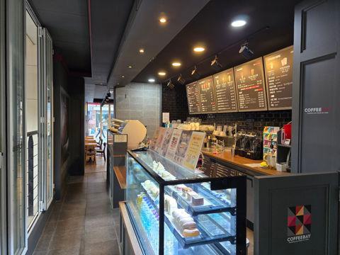 휘경동 회기역 역세권, 시립대 중문 앞 위치한 카페