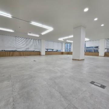 	금융사, 콜센타 50평 넓은 사무실 즉시입주 서울대입구역 역세권 대로변