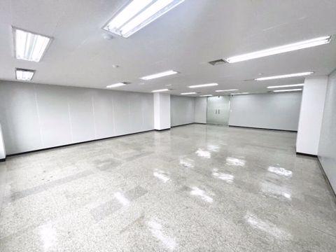 학동역 도보 3분거리 역세권 쾌적하고 깔끔한 사무실 임대