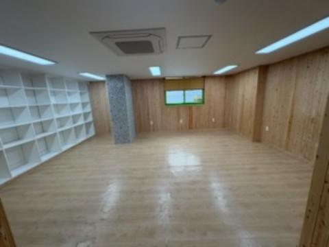 역세권내부남여화장실분리시스템에어컨2대옵션내부편백나무인테리어법인및쇼핑몰추천