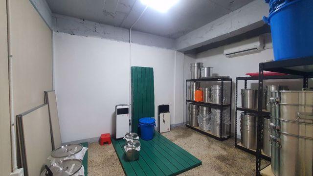 유동인구 많은 방배동 대로변 지하 상가