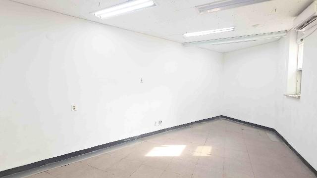 🏢 [충신동 1층 소형 사무실] 합리적 월세·깔끔한 공간!