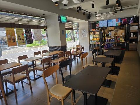 [양도]커피 은평구청점[코너 상권 ‘좋은 자리’ + 합리적 권리금]