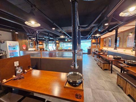 유동인구 많은 수락디자인거리 1층 고깃집