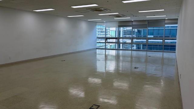 DMC첨단산업센터 2층 217-2호(DMC지원시설)