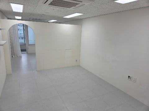 빠르게 계약되는 권리금 0 원 바로 입주 가능한 저렴한 반영구샵