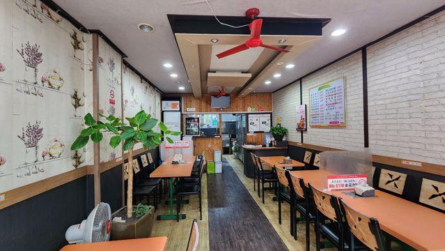 역촌역 역세권, 10년 영업, 단골고객 많은 돈까스 전문점