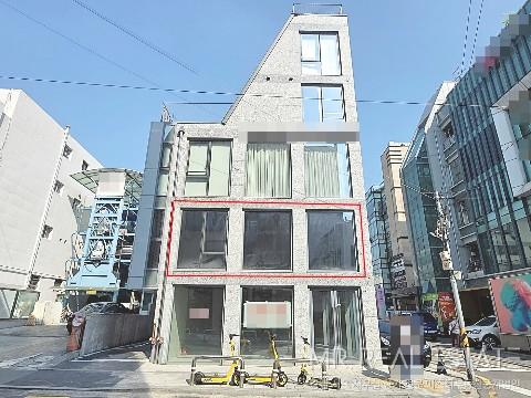 압구정로데오.노출최고.신축.사거리빌딩.업종제한없음