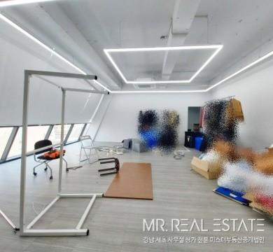 인테리어ACE,무권리금, 강남구청2분거리,통유리창