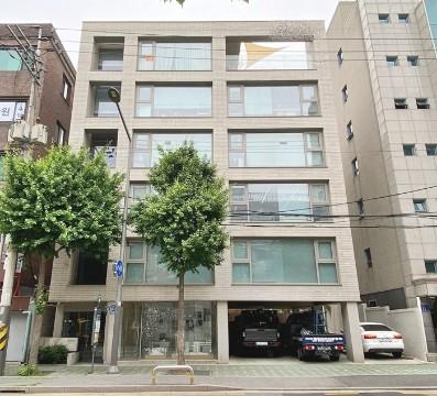 SY 망원역 인근 가성비 좋은 대로변 신축급 컨디션 사무실
