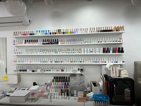 공릉동 공릉역 역세권, 대로변 1층, 매출 좋은 네일샵