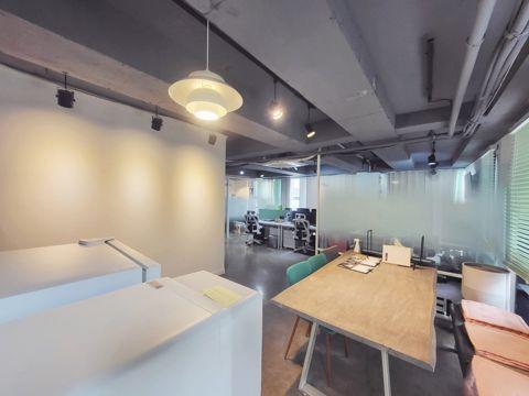 강남구청역 가까운 특급 인테리어 디자인 사무공간 테라스는 덤