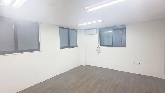 🏢 [노고산동 2층] 합리적인 소형 사무실💼