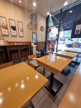 명일동 아파트 항아리 상권, 위치 좋은 분식점