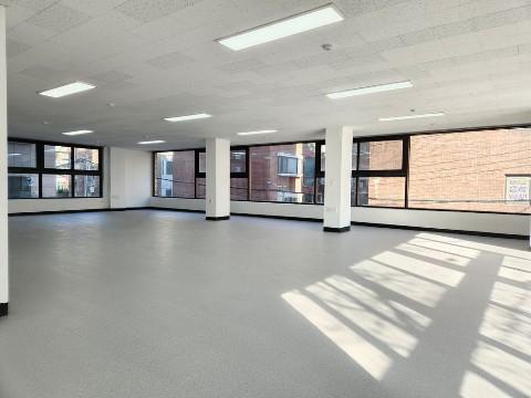 신축급 2층 공실사무실 내외관 깨끗합니다 빠른입주 가능합니다